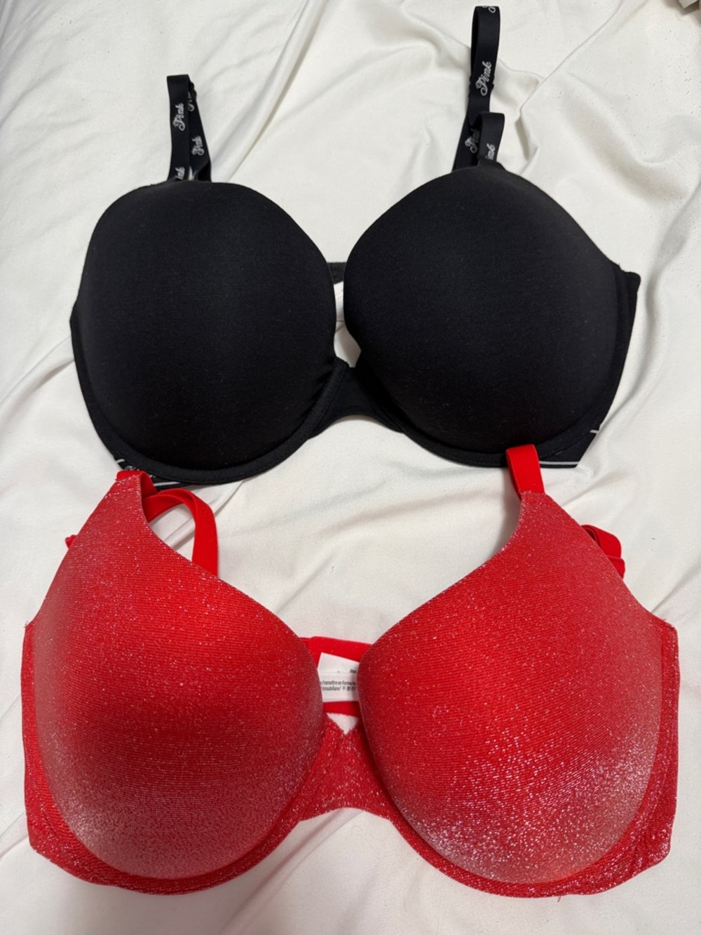 •women’s bundle of victoria secret size 34DDD t-shirt bras •selling for $16